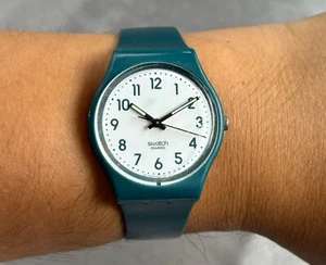 Vintage 2009 Swatch Forest Fuel Unisexuhr, GG206, läuft neue Batterie - Bild 1 von 10