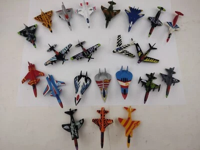 Lote de 22 aviones de combate vintage Matchbox Ring Raiders Skull Squadron 1988 Foto 1 de 4