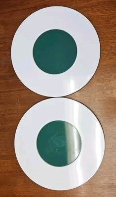 Juego de 2 Tupperware Cool Spot Trivet blanco cazador verde patas circulares vintage Foto 1 de 3