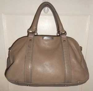 Jackie Smith  New York Handbag Taupe Leather Classic Arm Bag Purse NO Long Strap - Picture 1 of 11