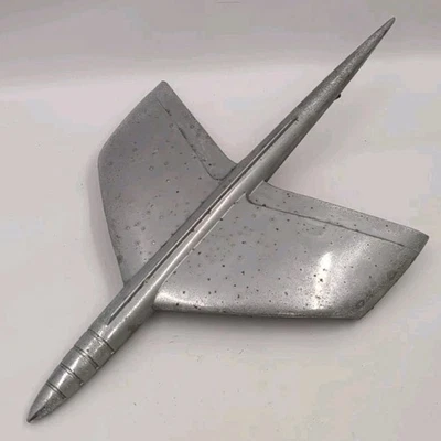 Kaiser Dragon 1953 capucha adorno pájaro avión cohete jet emblema mascota 53 Foto 1 de 4