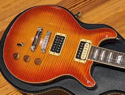 Hamer EE. UU. 2001 Studio Custom '59 Sunburst MONSTER tapa de llama coronada y encuadernada estuche rígido original Foto 1 de 4