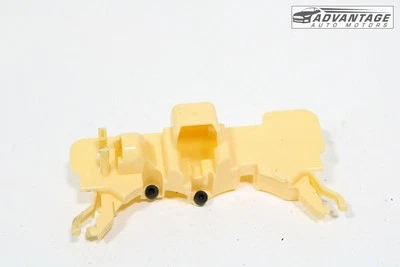 Mercedes-Benz C300 W205 2015-2018 tanque de combustible gasolina bomba cierre tapa OEM Foto 1 de 4