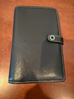 NUEVO COACH Cuero Gris Planificador de Día/Libro de Direcciones Botón a Presión 7" x 4.5"  Foto 1 de 4