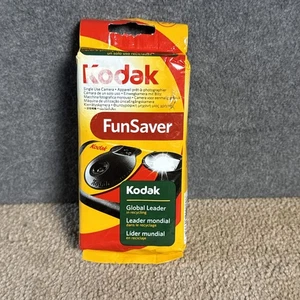 Kodak FunSaver 35mm Single Use Film Camera 27 Shot Expires 07/2013 - Picture 1 of 6