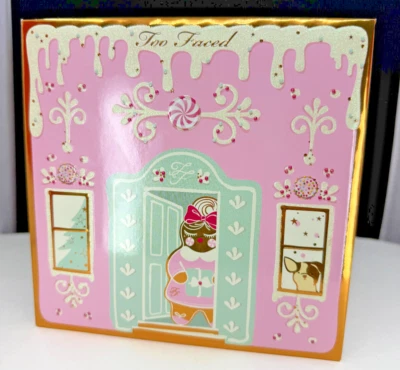 Too faced christmas cookie house party 20 exclusive shadows NW-O BOX - Image 1 of 4