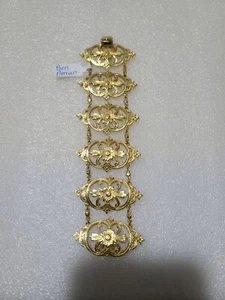 Ben Amun Stunning Wide Flower Gold Tone Link Bracelet  - Picture 1 of 6