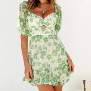 Hello Molly Drinking Games Mini Dress floral green/White Size XS - Picture 1 of 16