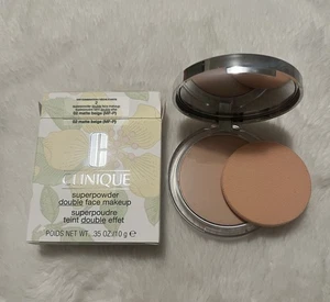 Clinique Superpowder Double Face Makeup 02 Matte Beige MF-P 0.35 OZ - Picture 1 of 1
