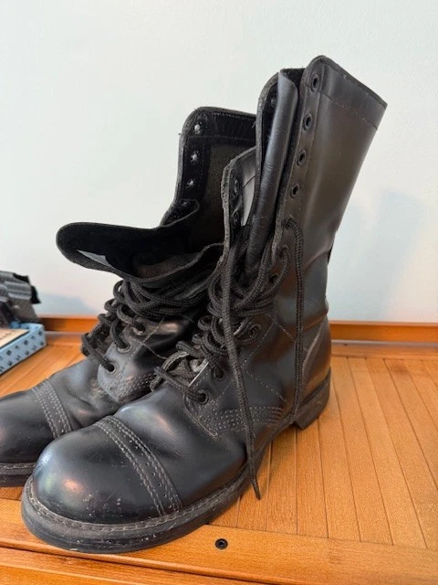 Botas de salto Corcoran 9.5, poco uso Foto 1 de 4