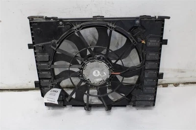 RADIATOR FAN ASSEMBLY Porsche Cayenne 11 12 13 14 15 16 17 18 1402612 Foto 1 de 4