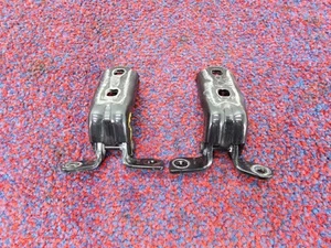 CADILLAC CT6 AWD 16-20 OEM 2X FRONT RIGHT SIDE DOOR SUPPORT CARRIER GUIDE HINGE - Bild 1 von 5