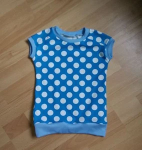 T-Shirt, selbst genäht, hellblau große weiße Punkte handmade - Bild 1 von 1