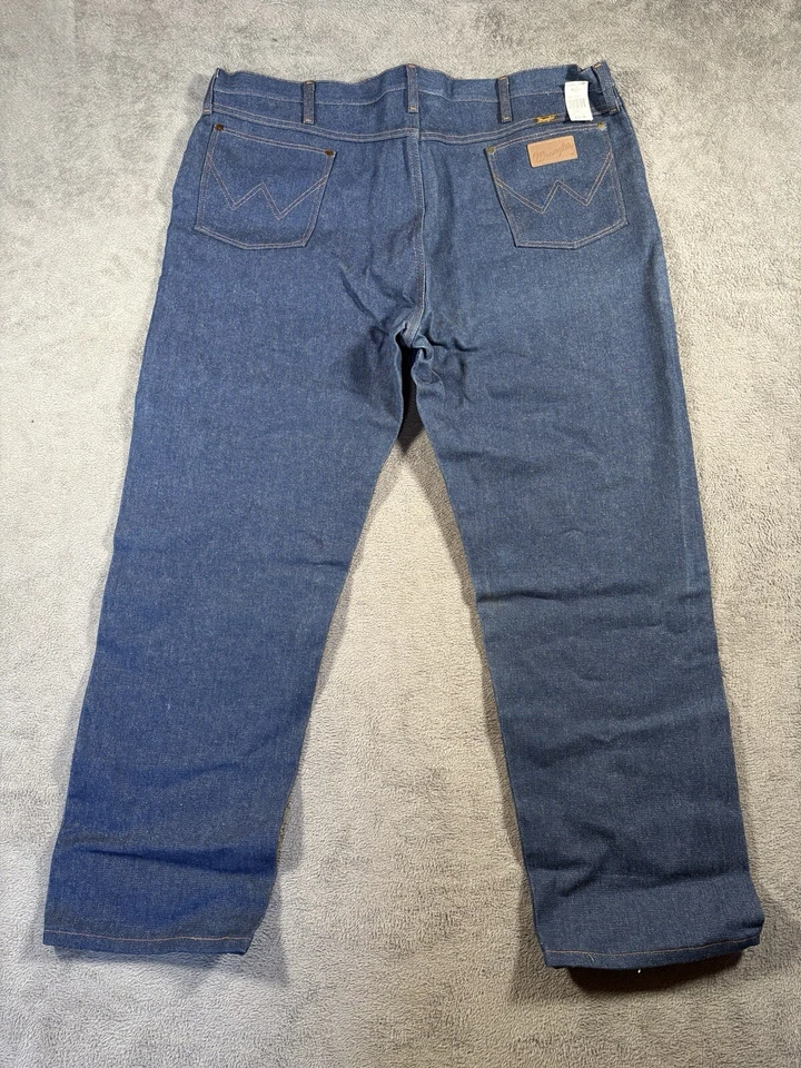Jeans Wrangler DE COLECCIÓN Para Hombres 44x30 Azul 31MWZ Corte Vaquero EE. UU. ¡NUEVOS Stock Muerto! Foto 1 de 4