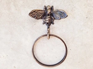 Bee Wrought Iron Hand Towel Ring, Bathroom Queen Bee bumblebee Bath Gold decor - Picture 1 of 8