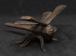Estatuillas de mariposa y libélula de hierro fundido- - Imagen 1 de 6
