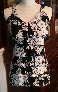 Vintage White House Black Market Black Floral Layered Top XXS V Neck - Picture 1 of 8