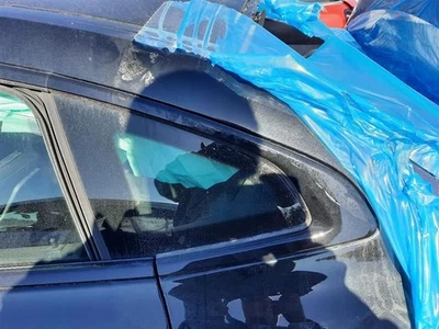 BMW M235i 2020 OEM CUARTO TRASERO CRISTAL VENTANA CONDUCTOR IZQUIERDO  Foto 1 de 4