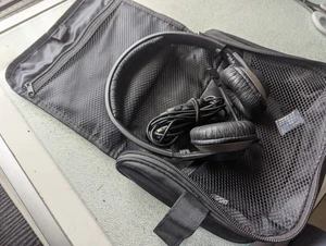 AURICULARES "CREATIVOS" - Mod. HS-720 EN ESTUCHE BLANDO - Imagen 1 de 8