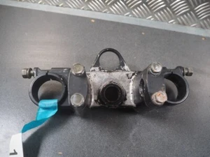SUZUKI DR800 1992 51310-31D00 BRIDGE TOP HOLDER-FORK UPPER TOP 12925 - Bild 1 von 4