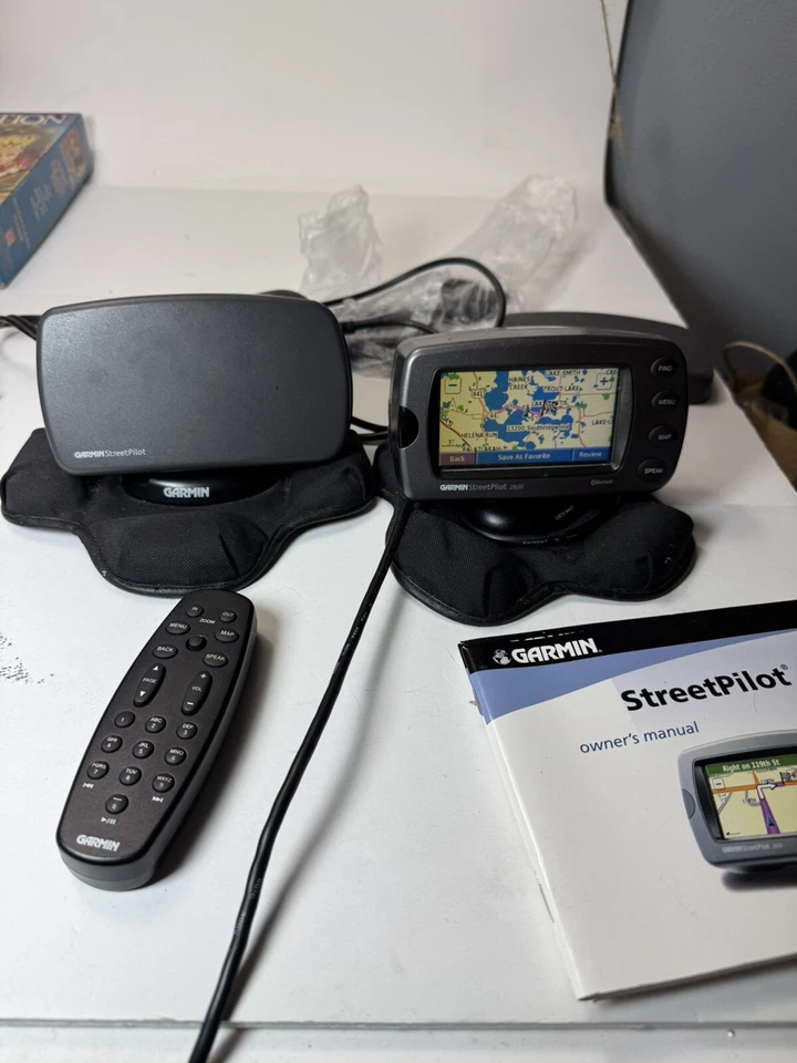 2X  Garmin StreetPilot 2820 GPS Car Auto STP2820 Motorcycle - Image 1 of 4