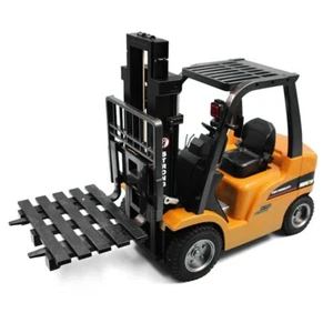 Huina Rc Fork Lift 2.4G 8Ch W/Die Cast Parts CY1577 - Picture 1 of 5