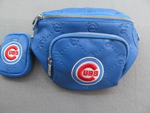 NUEVO CON ETIQUETAS MLB Diseñador Cuero Riñonera Cartera CHICAGO CUBS Béisbol Montana Oeste AZUL - Imagen 1 de 6