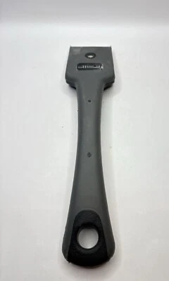 ALLWAY TOOLS F4 2-1/2" 4 Edge Soft Grip Wood Scraper carded - Image 1 of 4