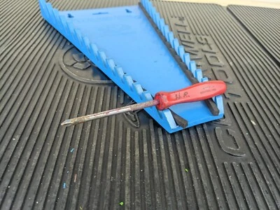 #ay421 Snap-On Tools SDDP301R Philips Head Red Handle Mini Screwdriver USA - Image 1 of 4