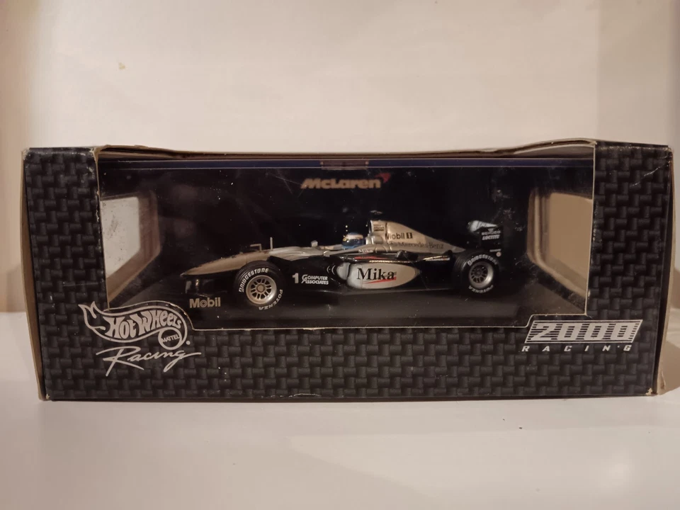F1 McLaren MP4-15 Mika Hakkinen Hot Wheels Racing 2000 1/43 - Photo 1/4