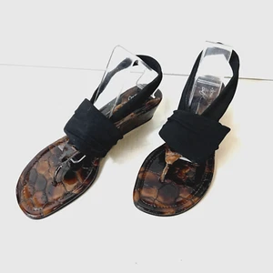 Donald Pliner Sandal Womens 9M Sling Back Thong Fabric Stretch Black Brown Wedge - Picture 1 of 10