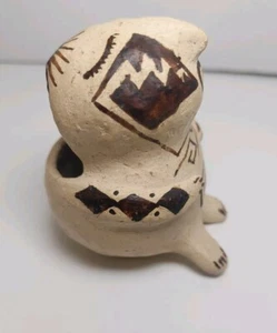 Native American Tohono O'Odham Papago Maricopa Effigy Pottery Pot Signed Manuel - Picture 1 of 9