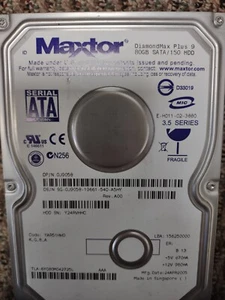 Maxtor 6Y080M0-42725L 80 GB,Internal,7200 RPM,3.5" (6Y080M042725L) Hard Drive - Picture 1 of 1