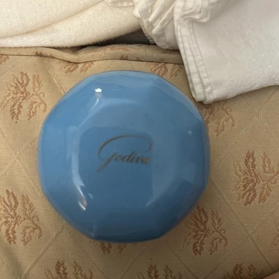 VTG GODIVA CHOCOLATE  BLUE  OCTAGONAL COVERED DISH WITH LOGO/ GOLD TRIM - Image 1 of 4