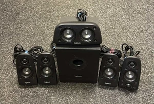 Sistema de altavoces de sonido envolvente Logitech Z506 Multimedia 5.1 - Imagen 1 de 5