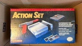 NES Nintendo Entertainment System Action Set CIB Complete in Box NICE - Tested