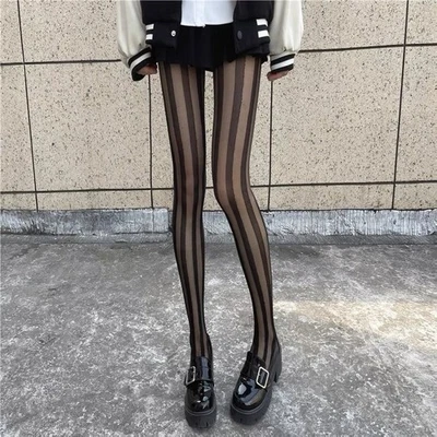 WOMEN'S VERTICAL STRIPES PATTERNED SHEER BLACK PANTYHOSE STOCKINGS TIGHTS - Image 1 of 4