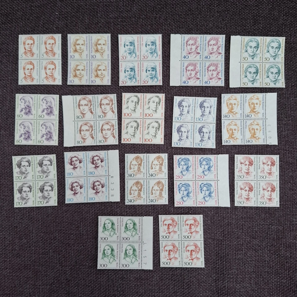 Berlin (Germany) 1986/89 set Woman stamps in blocks of four MNH - Image 1 of 1