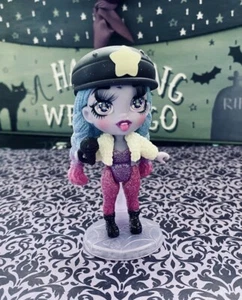 Mini muñeca Zombaes Forever RARA - Imagen 1 de 6