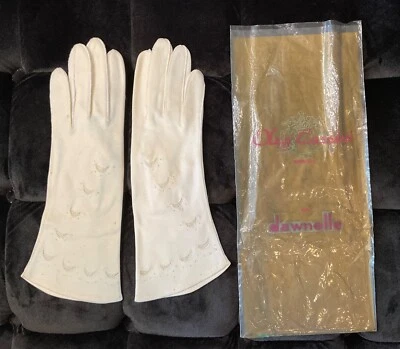 Guantes Oleg Cassini Marfil Dawnelle Suave 100% Algodón Tejido Sin Talla Adulto Foto 1 de 4