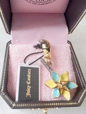Dije de molinete Juicy Couture 2007 tono dorado esmalte raro difícil de encontrar Foto 1 de 4