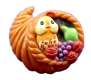 Hallmark PIN Thanksgiving Vintage CORNUCOPIA BIRD in Basket 1986 Holiday Brooch - Picture 1 of 2