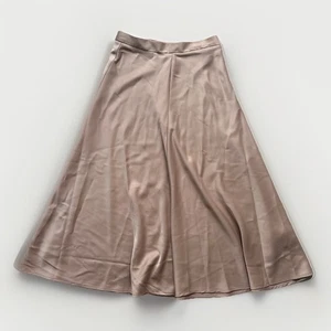 Banana Republic hellbraun Midi A-Linie Satin Rock Plissee Arbeitskleidung Cocktail Größe 2 XS - Bild 1 von 4
