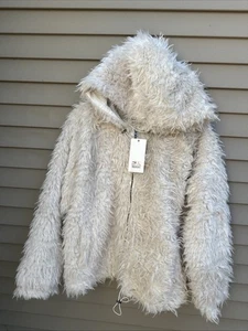 Dylan Los Angeles Kunstfell Jacke Mantel Gr. XL weiß kuschelig Reißverschluss mit Kapuze NEU - Bild 1 von 8