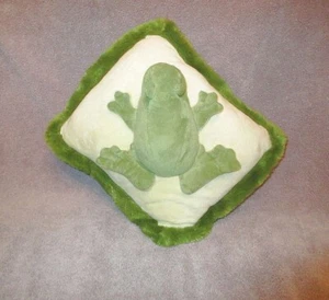 Vtg Jaag 3D Frog Plush Accent Pillow Lovey Minky Soft Fringe Throw Reversible - Picture 1 of 12