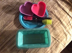 Nuovo set decorazione torte e dolci in silicone antiaderente sei pezzi di Eaglemoss - Foto 1 di 5
