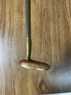 Vintage Gold and Wood RH Putter Steel Shaft - Image 1 of 4