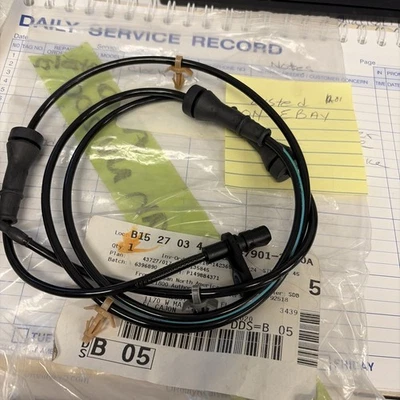 47901-3LM0A ABS wheel speed sensor Rear Left Fit Nissan NV200 2013-2019 FWD Foto 1 de 4