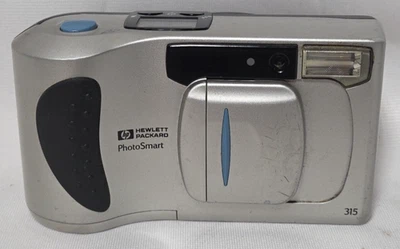 HP 315 Hewlett Packard Photosmart Digital Camera Model C8452A Tested & Working - Image 1 of 4