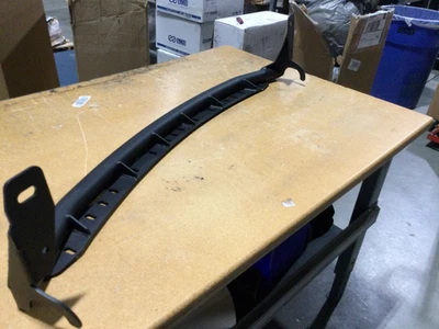 Parachoques delantero atornillable Addictive Desert Designs 17-20 Ford Raptor Pro - Hammer Bla Foto 1 de 4